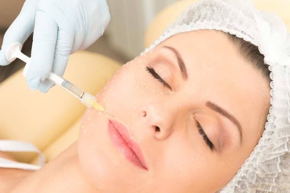 mesoterapia për përtëritje të fytyrës